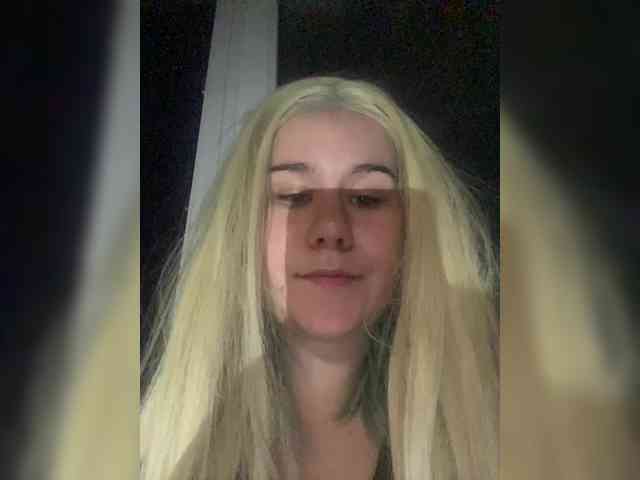 porn stripper HelgaBillions