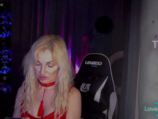 Margo77-1's BongaCams show and profile