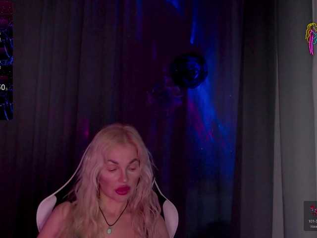 Margo77-1's BongaCams show and profile