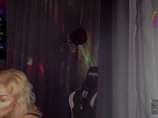 Margo77-1's BongaCams show and profile