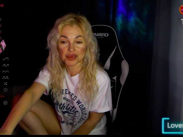 Margo77-1's BongaCams show and profile