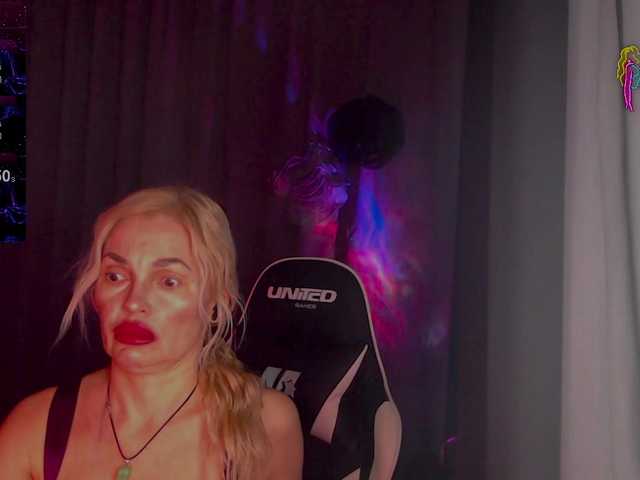 Margo77-1's BongaCams show and profile