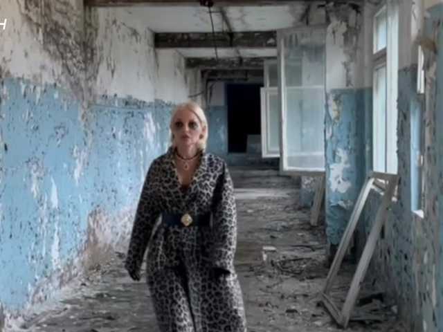 Margo77-1's BongaCams show and profile