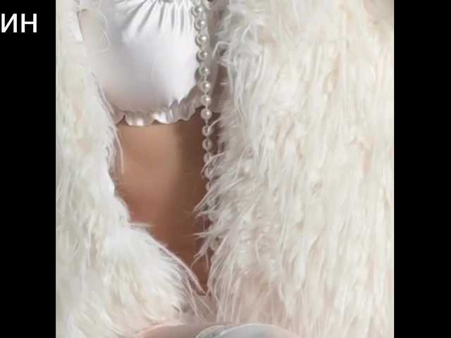 Margo77-1's BongaCams show and profile