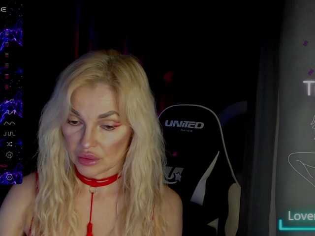 Margo77-1's BongaCams show and profile