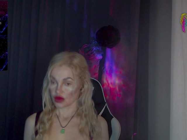 Margo77-1's BongaCams show and profile