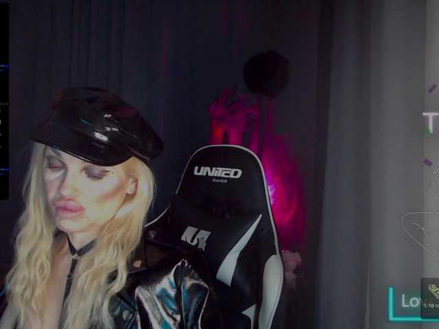 Margo77-1's BongaCams show and profile