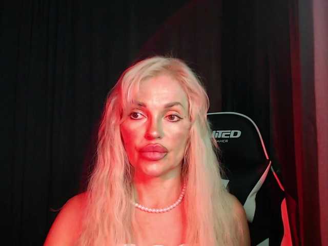  Margo77-1 chat room