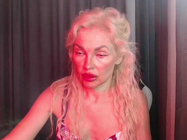  Margo77-1 chat room