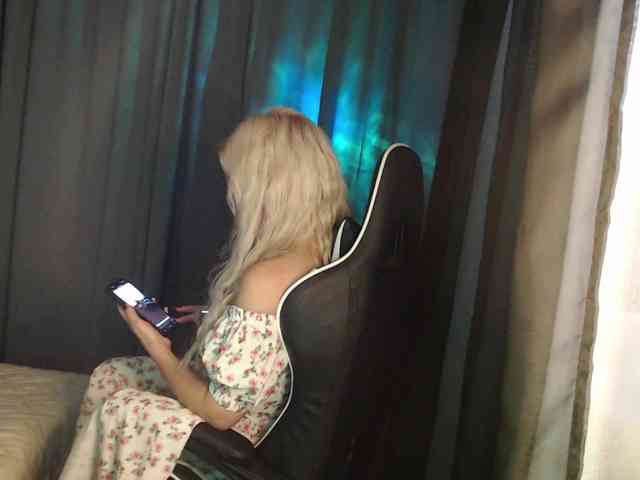 Margo77-1 webcam