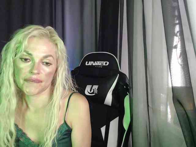 chat cam Margo77-1