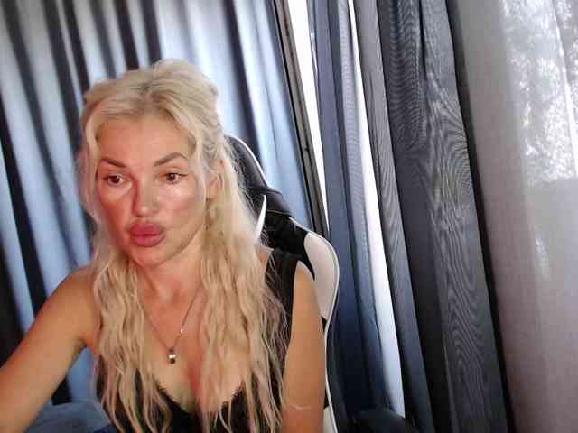 Margo77-1 webcam