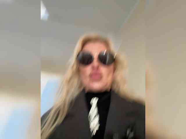 Margo77-1 bongacams