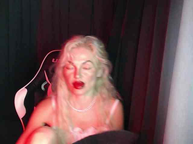 Margo77-1 webcam