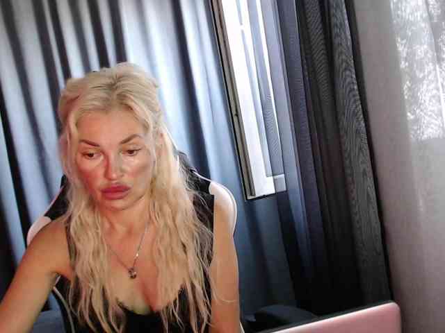 Margo77-1 webcam