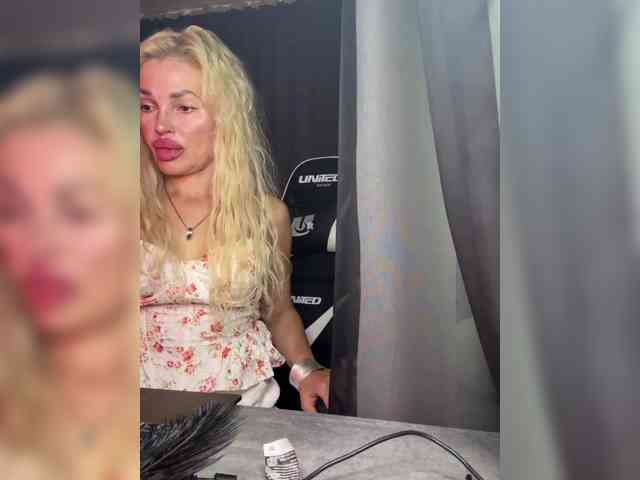 Margo77-1 webcam