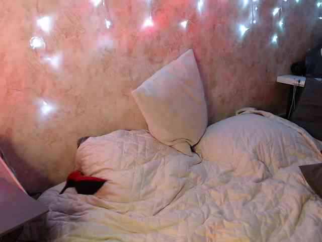 Margo77-1 webcam