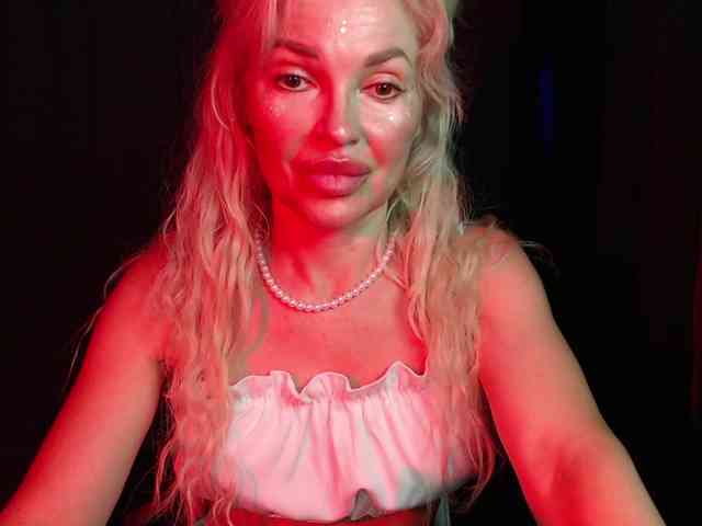 Margo77-1 Live Webcam on BongaCams