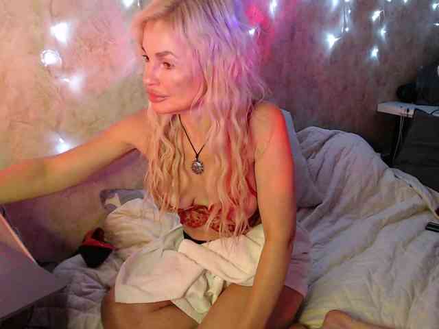 Margo77-1 webcam