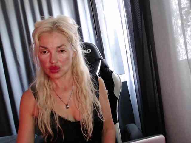 Margo77-1 webcam