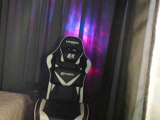 Margo77-1 webcam