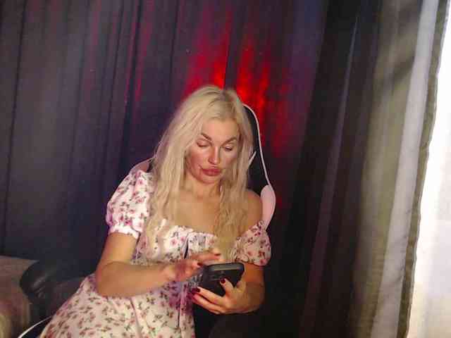 Margo77-1 webcam