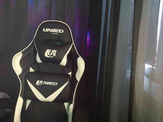 Margo77-1 webcam