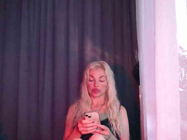 Margo77-1 webcam