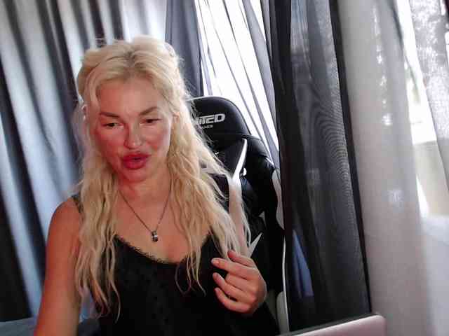 Margo77-1 webcam