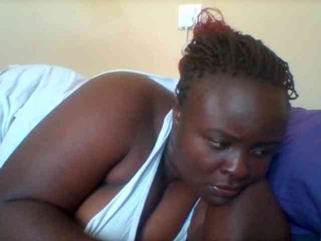 Bigmelons Live Webcam on BongaCams