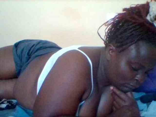 Bigmelons Live Webcam on BongaCams