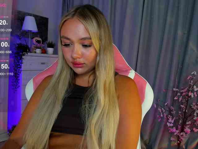 -Lanvin- webcam