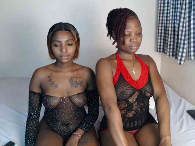 Crystalxebony webcam