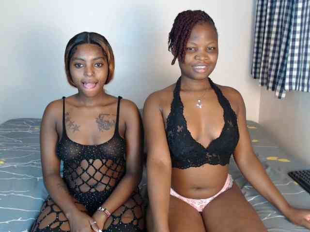 Crystalxebony webcam