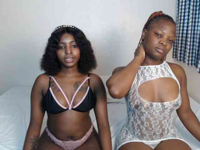 Crystalxebony webcam