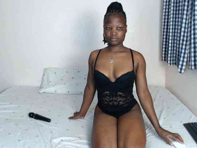 Crystalxebony webcam