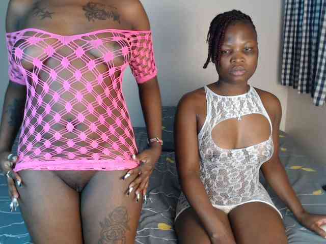 Crystalxebony webcam
