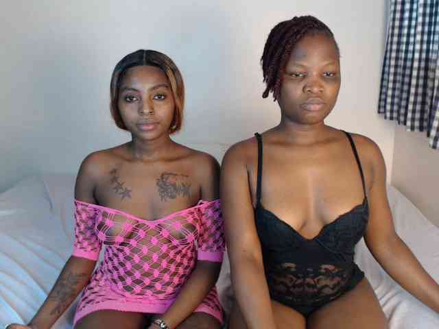 Crystalxebony webcam