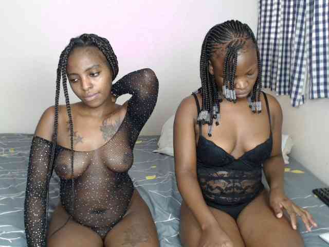 Crystalxebony webcam