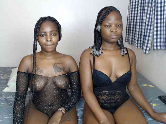 Crystalxebony webcam