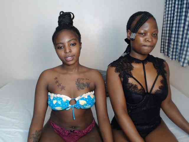 Crystalxebony webcam
