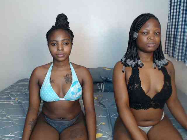 Crystalxebony webcam