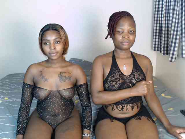 Crystalxebony webcam
