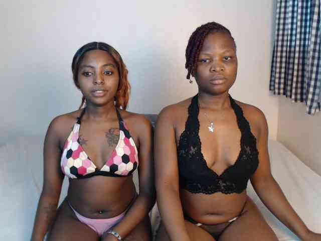 Crystalxebony webcam