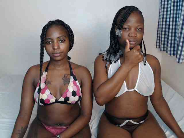 Crystalxebony webcam