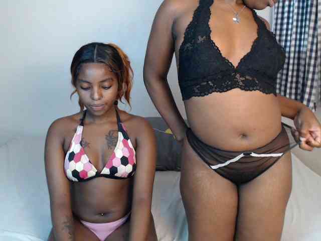 Crystalxebony webcam