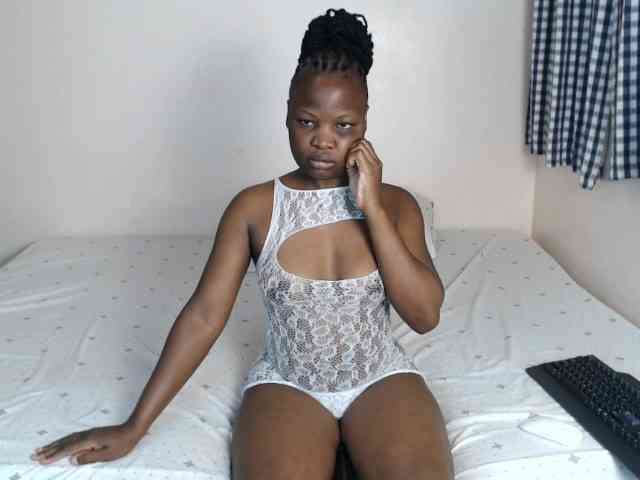 Crystalxebony webcam