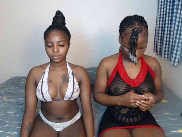 Crystalxebony webcam