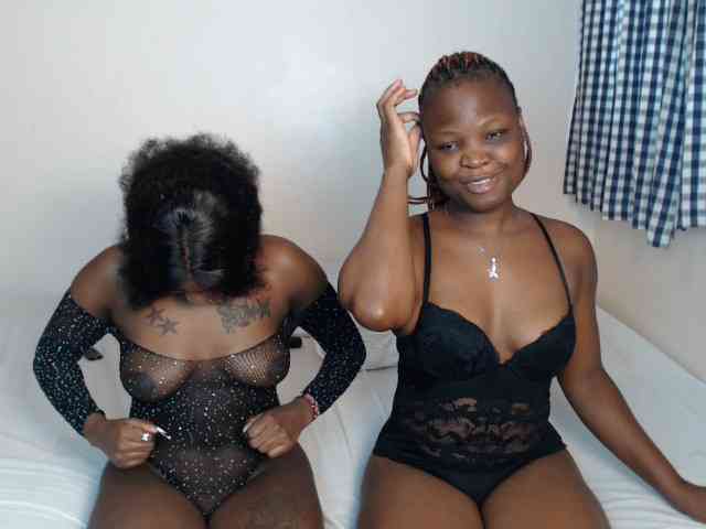 Crystalxebony webcam