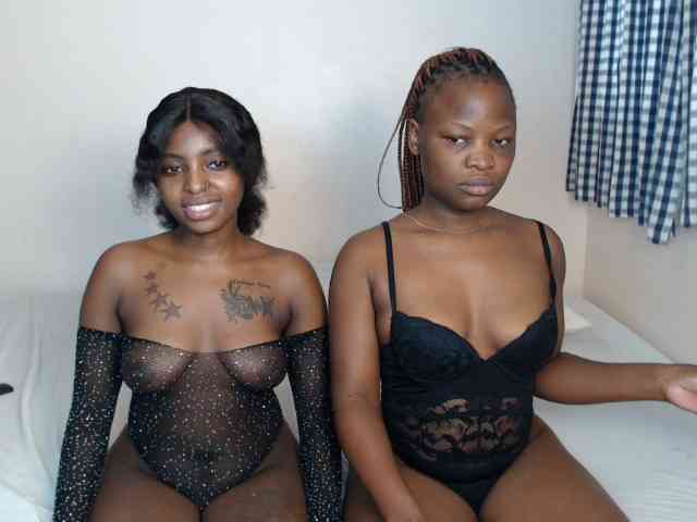 Crystalxebony webcam